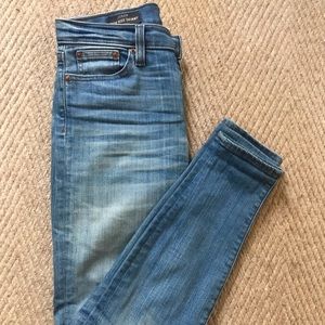 J Crew High Rise Toothpick Jean sz 27